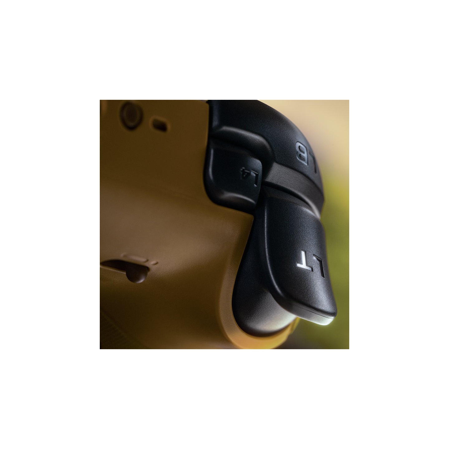 8BitDo Ultimate 3 pour Xbox – édition Tomb Raider 30th Anniversary