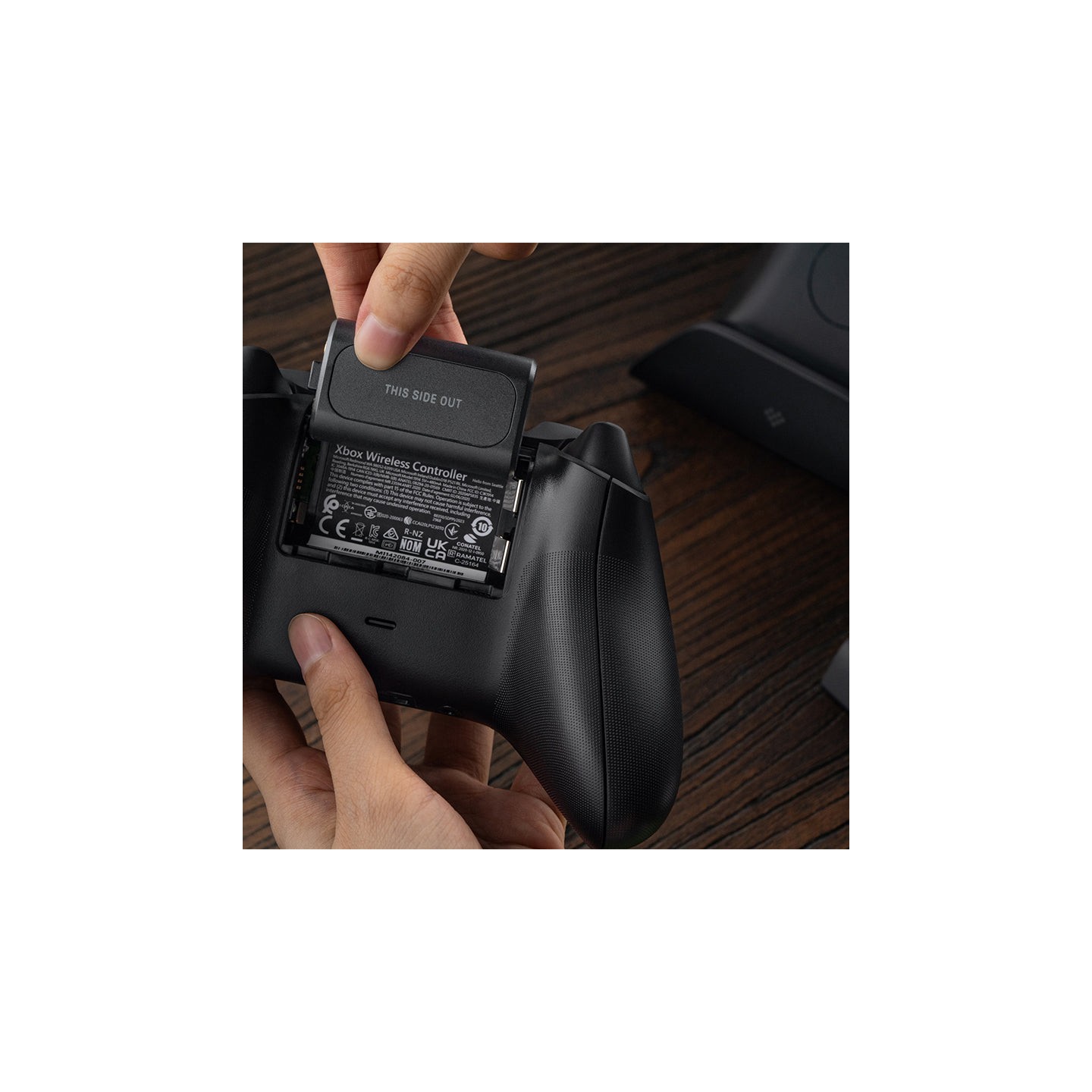 8BitDo Ultimate Charging Dock – dock de charge sans fil pour manettes Xbox