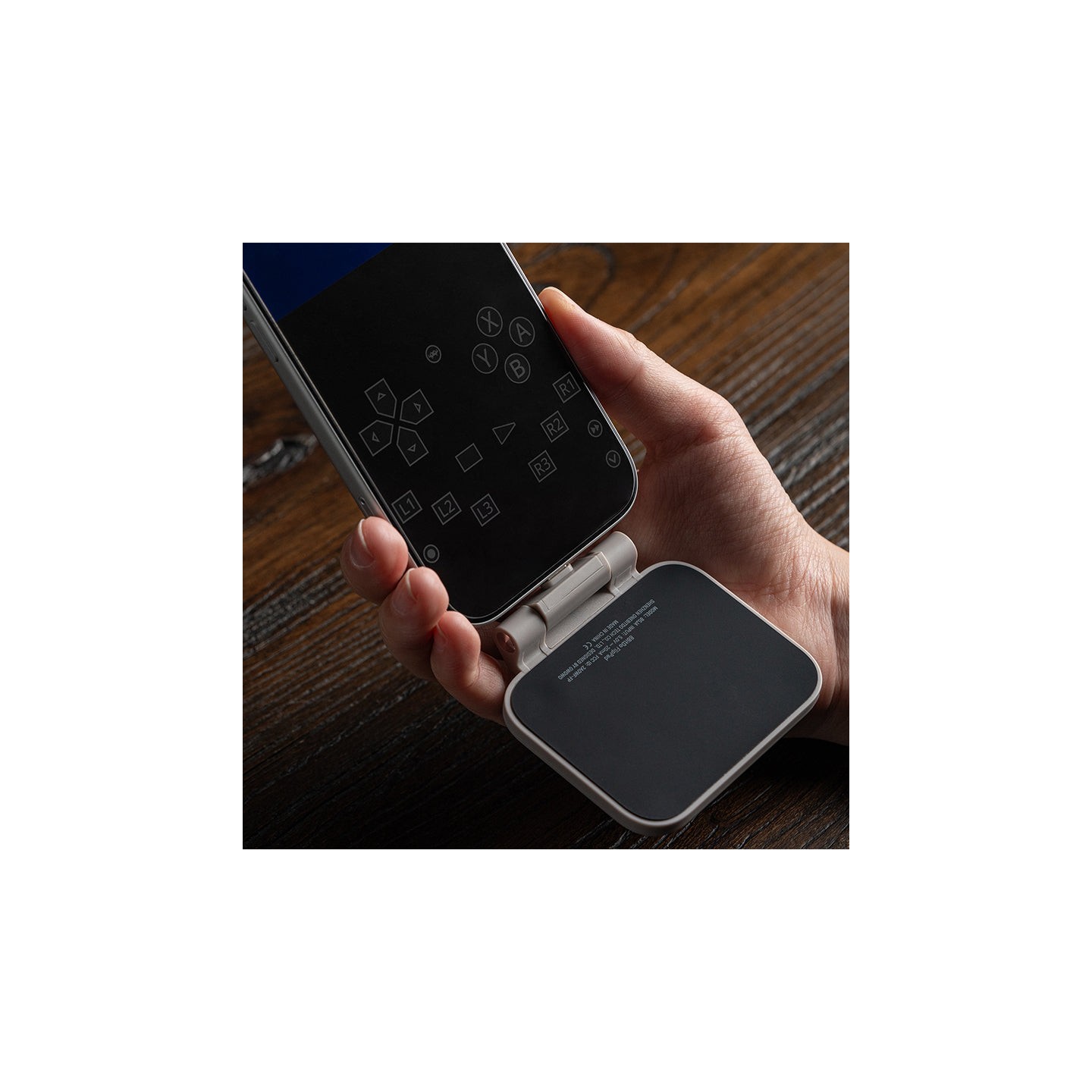8BitDo FlipPad – manette mobile à clapet USB-C pour iPhone et Android