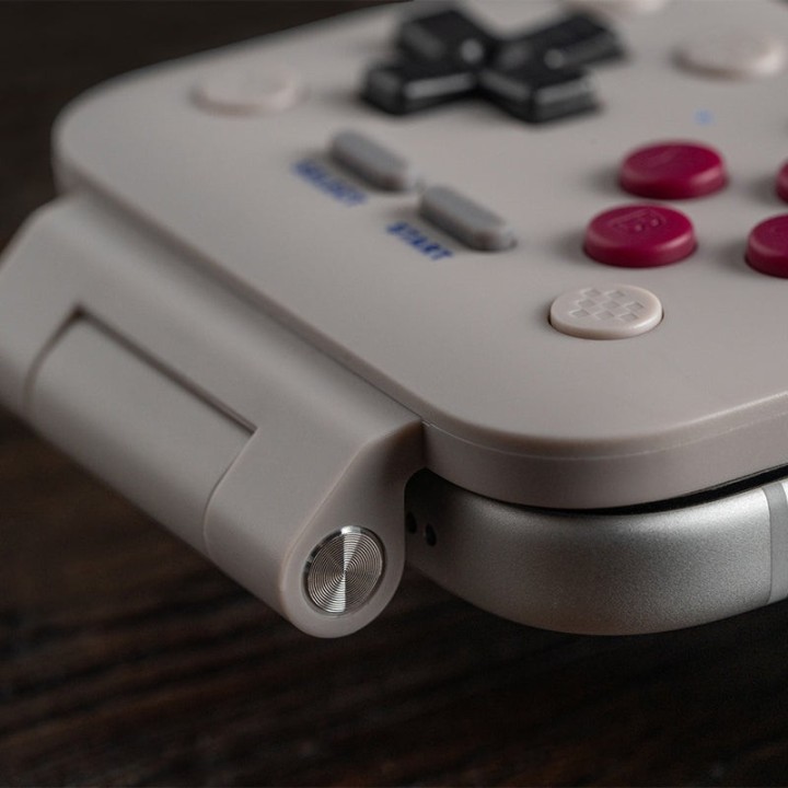 8BitDo FlipPad – manette mobile à clapet USB-C pour iPhone et Android