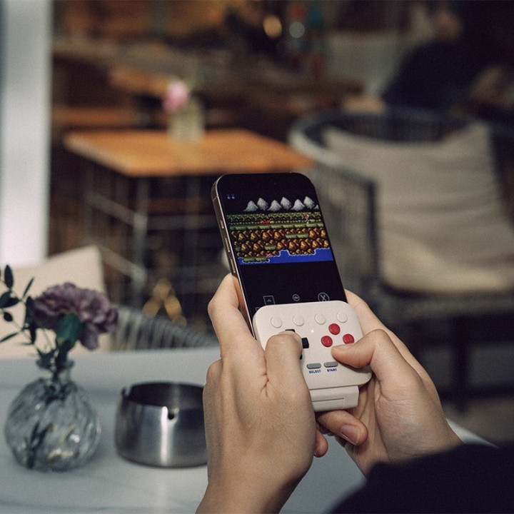 8BitDo FlipPad – manette mobile à clapet USB-C pour iPhone et Android