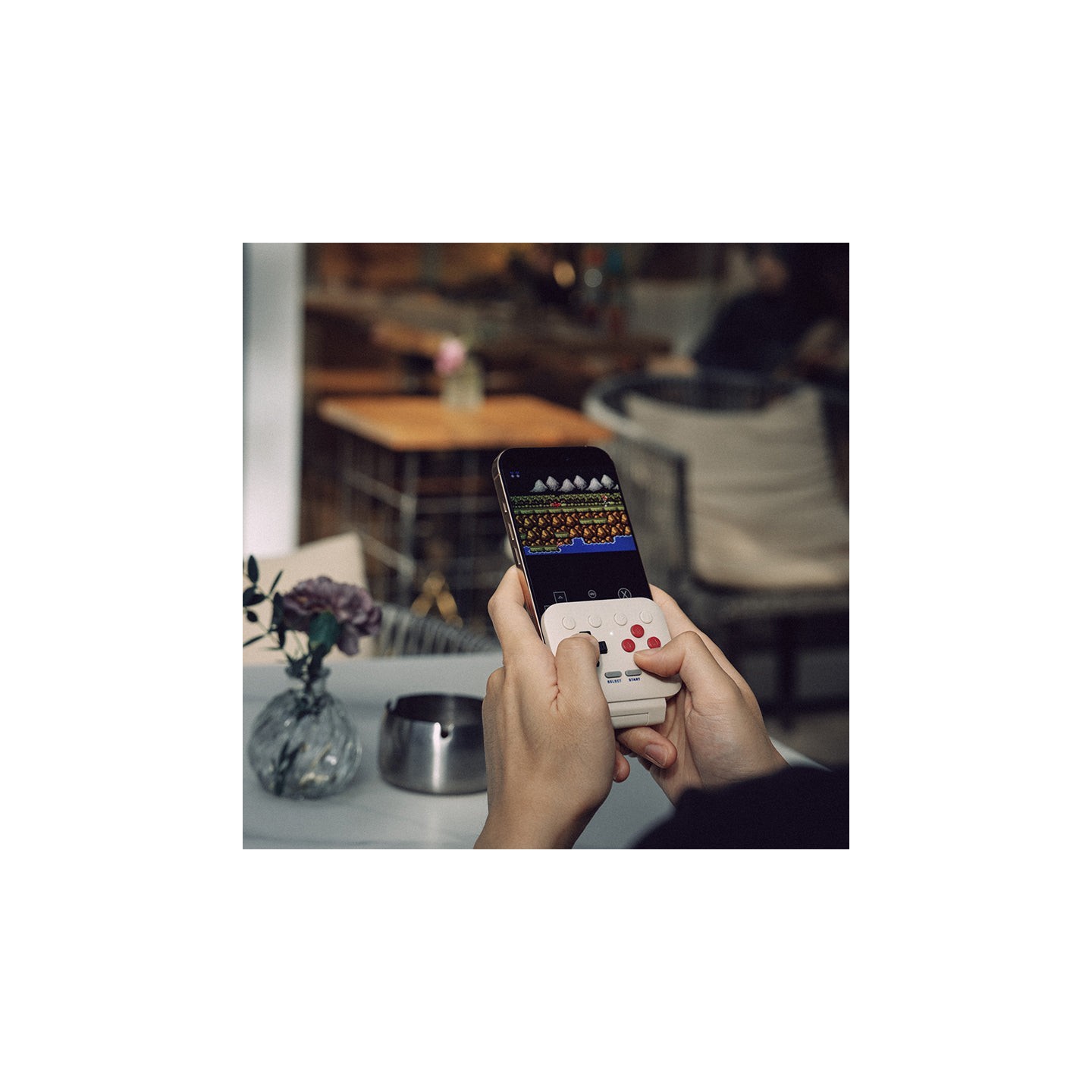 8BitDo FlipPad – manette mobile à clapet USB-C pour iPhone et Android
