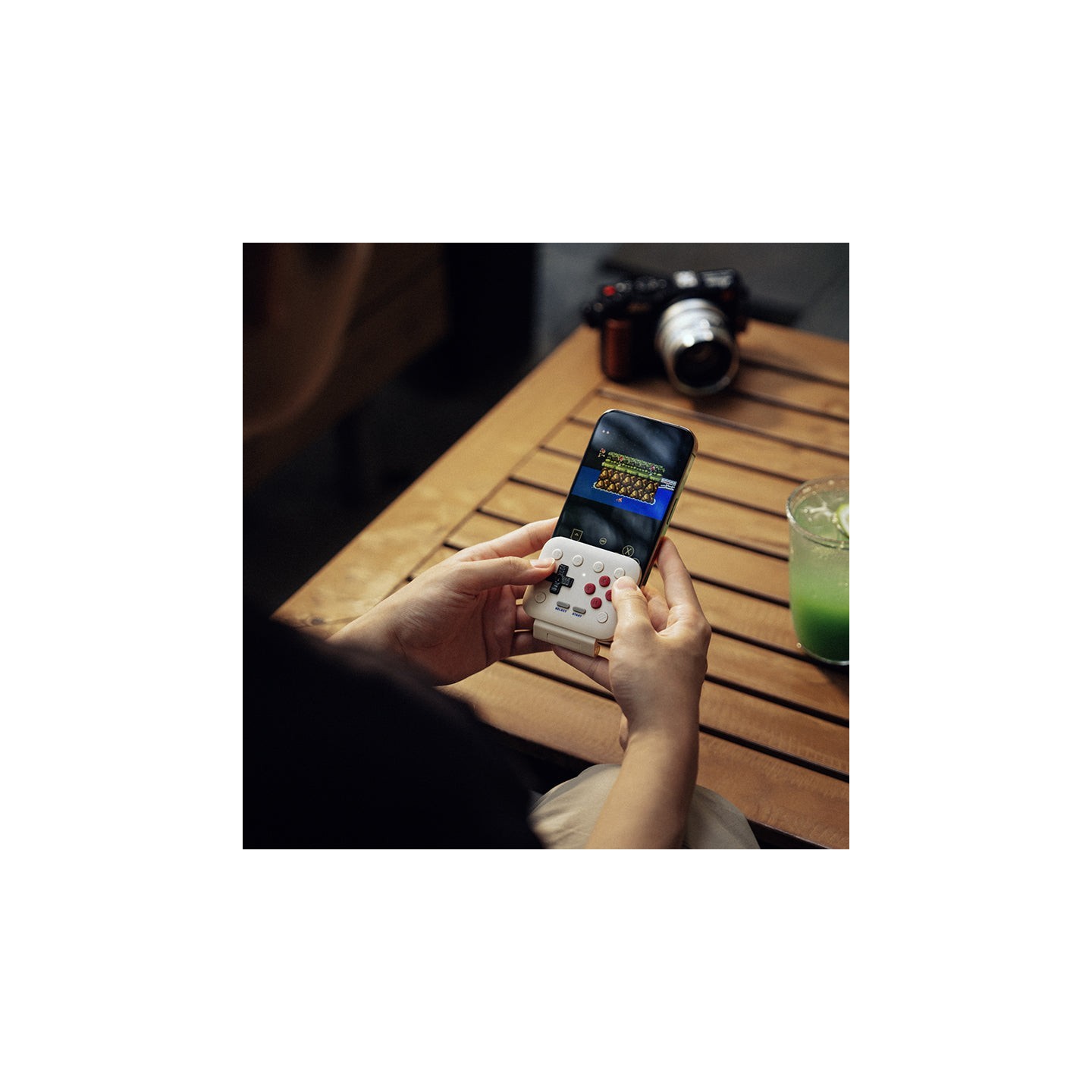 8BitDo FlipPad – manette mobile à clapet USB-C pour iPhone et Android