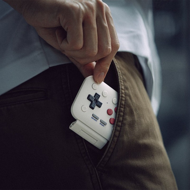8BitDo FlipPad – manette mobile à clapet USB-C pour iPhone et Android
