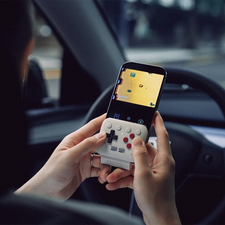 8BitDo FlipPad – manette mobile à clapet USB-C pour iPhone et Android
