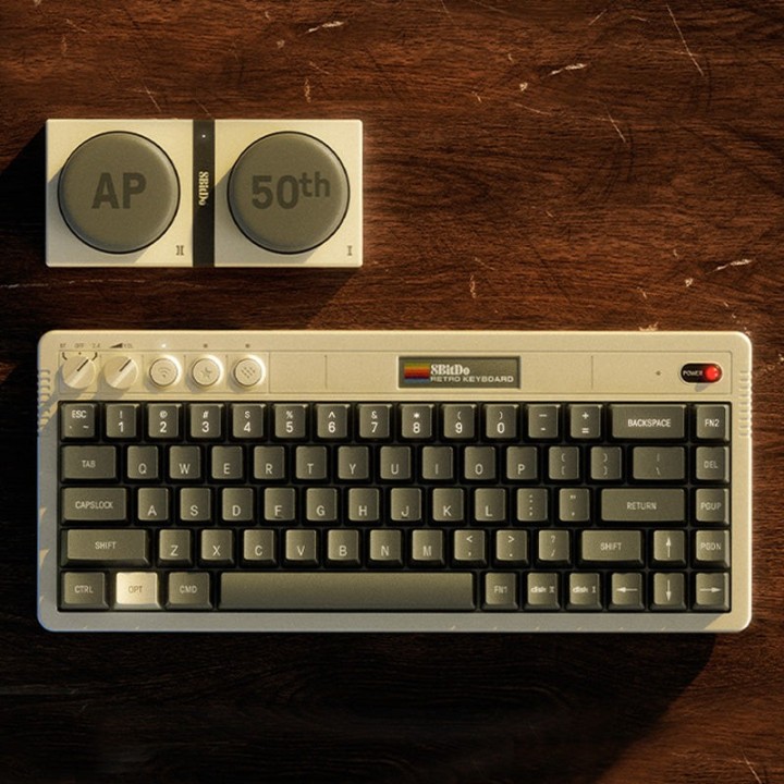 8BitDo Retro 68 – clavier mécanique aluminium, édition limitée AP50th