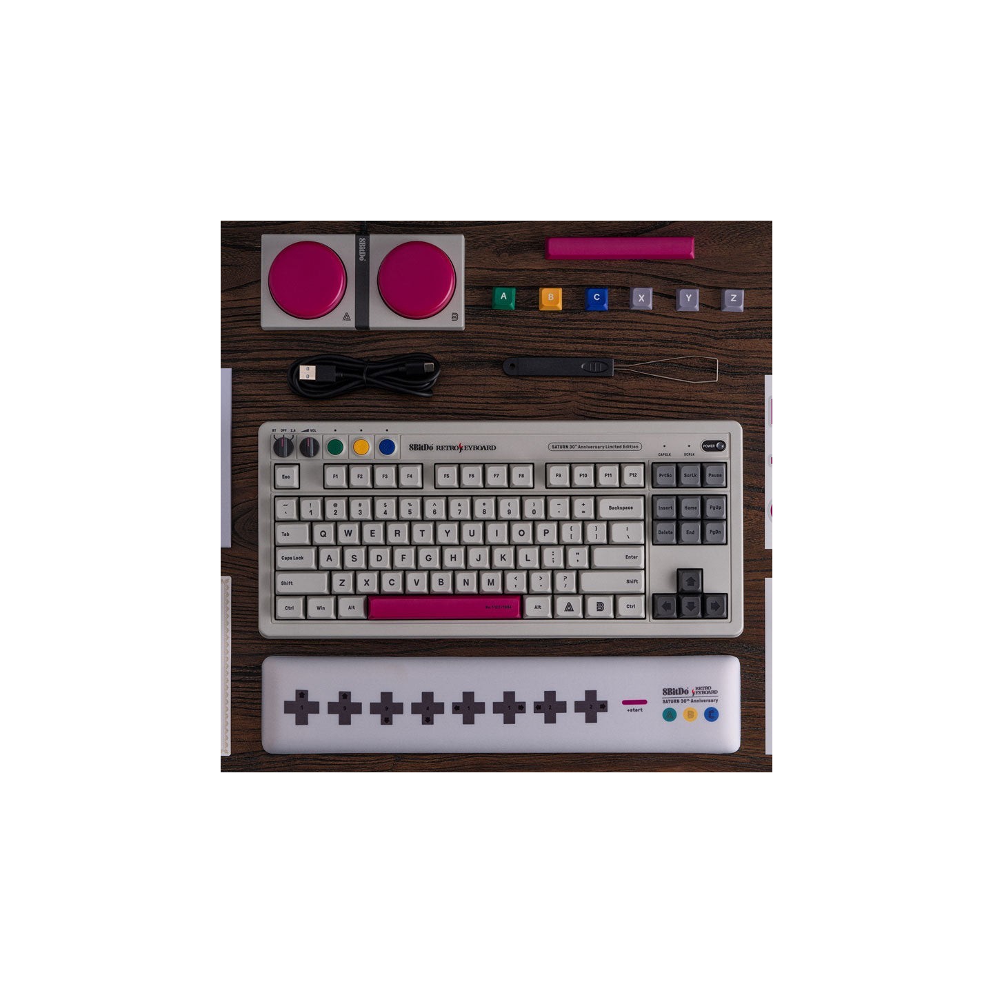 8BitDo Retro Mechanical Keyboard – édition Saturn 30th Anniversary (S Edition)