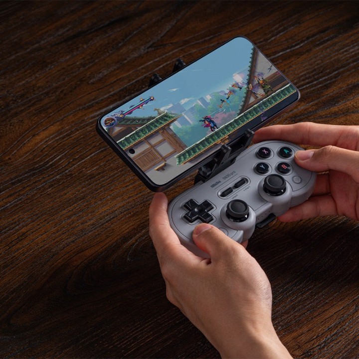 8BitDo Mobile Clip – support smartphone pour manette SN30 Pro