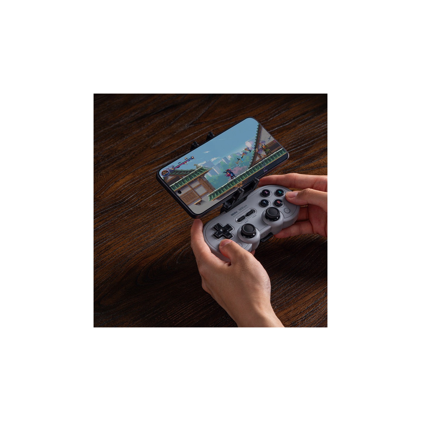 8BitDo Mobile Clip – support smartphone pour manette SN30 Pro