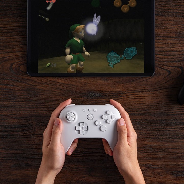 8BitDo 64 – manette Bluetooth inspirée de la N64 pour Analogue 3D, Switch et PC