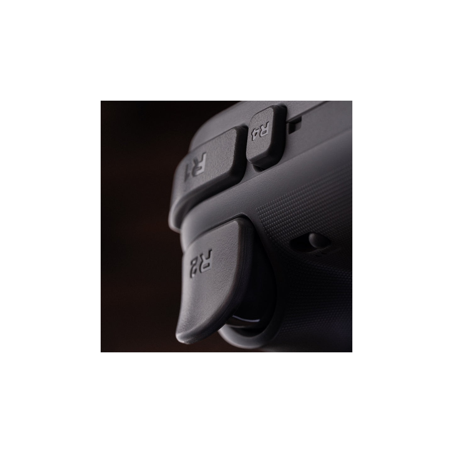 8BitDo Pro 3 – manette Bluetooth rétro avec sticks TMR et dock de charge