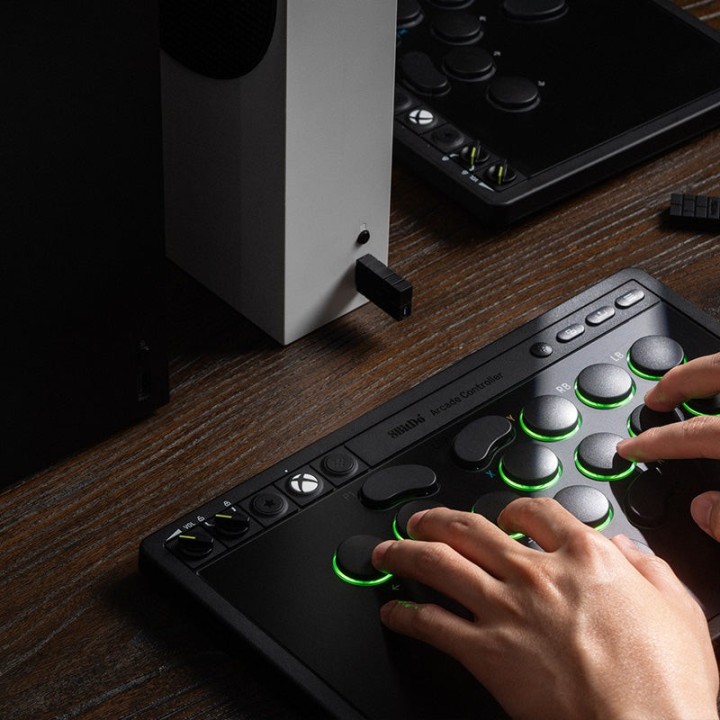8BitDo Arcade Controller for Xbox – contrôleur d'arcade sans levier 2,4 GHz