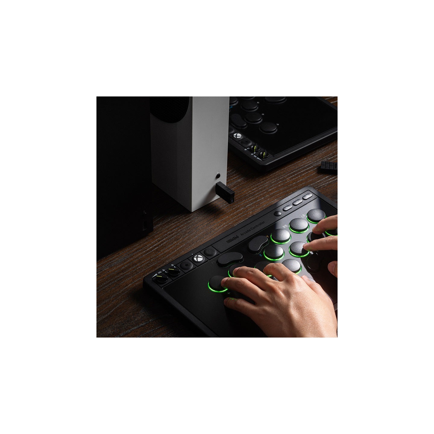 8BitDo Arcade Controller for Xbox – contrôleur d'arcade sans levier 2,4 GHz