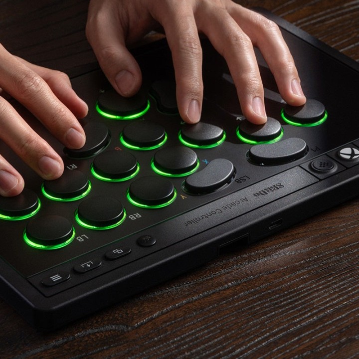8BitDo Arcade Controller for Xbox – contrôleur d'arcade sans levier 2,4 GHz