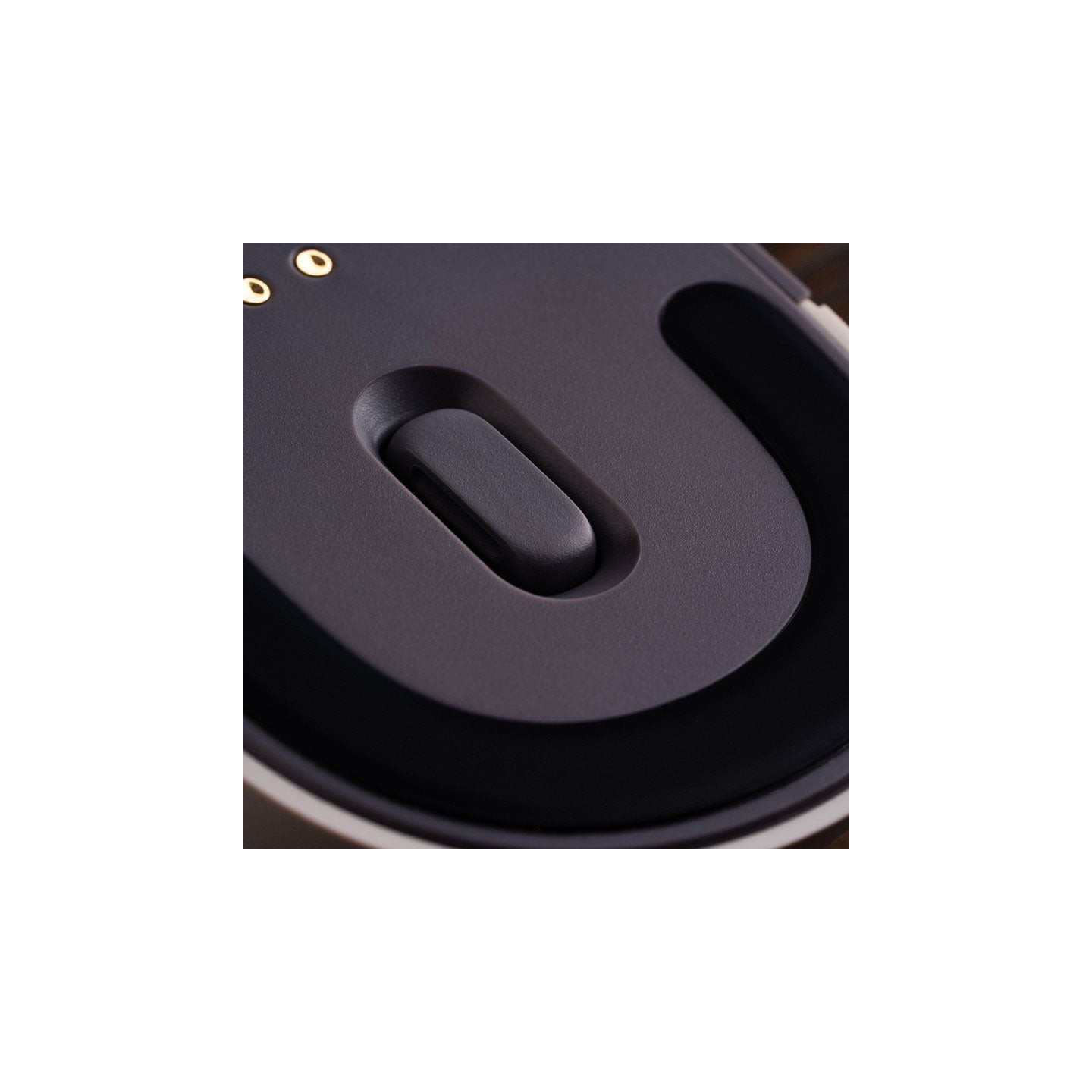 8BitDo Retro R8 – souris sans fil Bluetooth / 2,4 GHz avec dock de charge