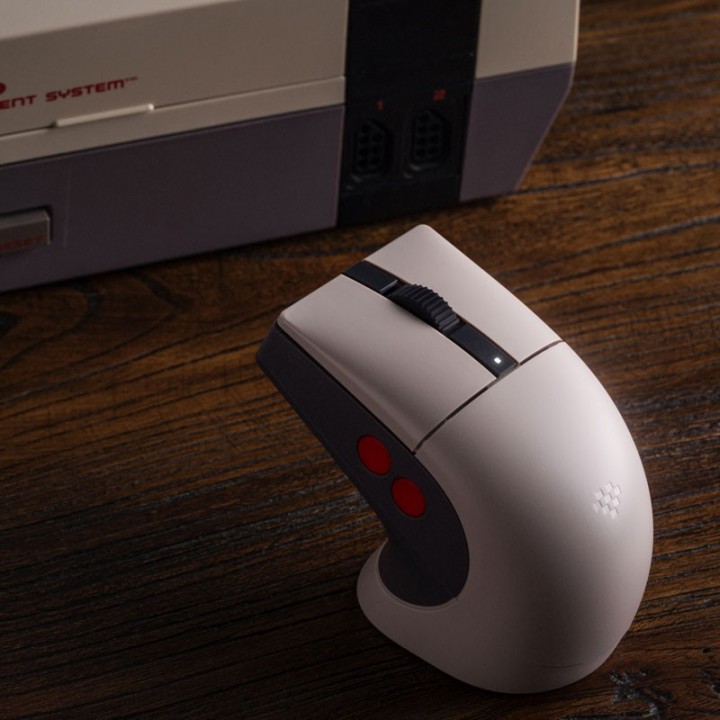 8BitDo Retro R8 – souris sans fil Bluetooth / 2,4 GHz avec dock de charge