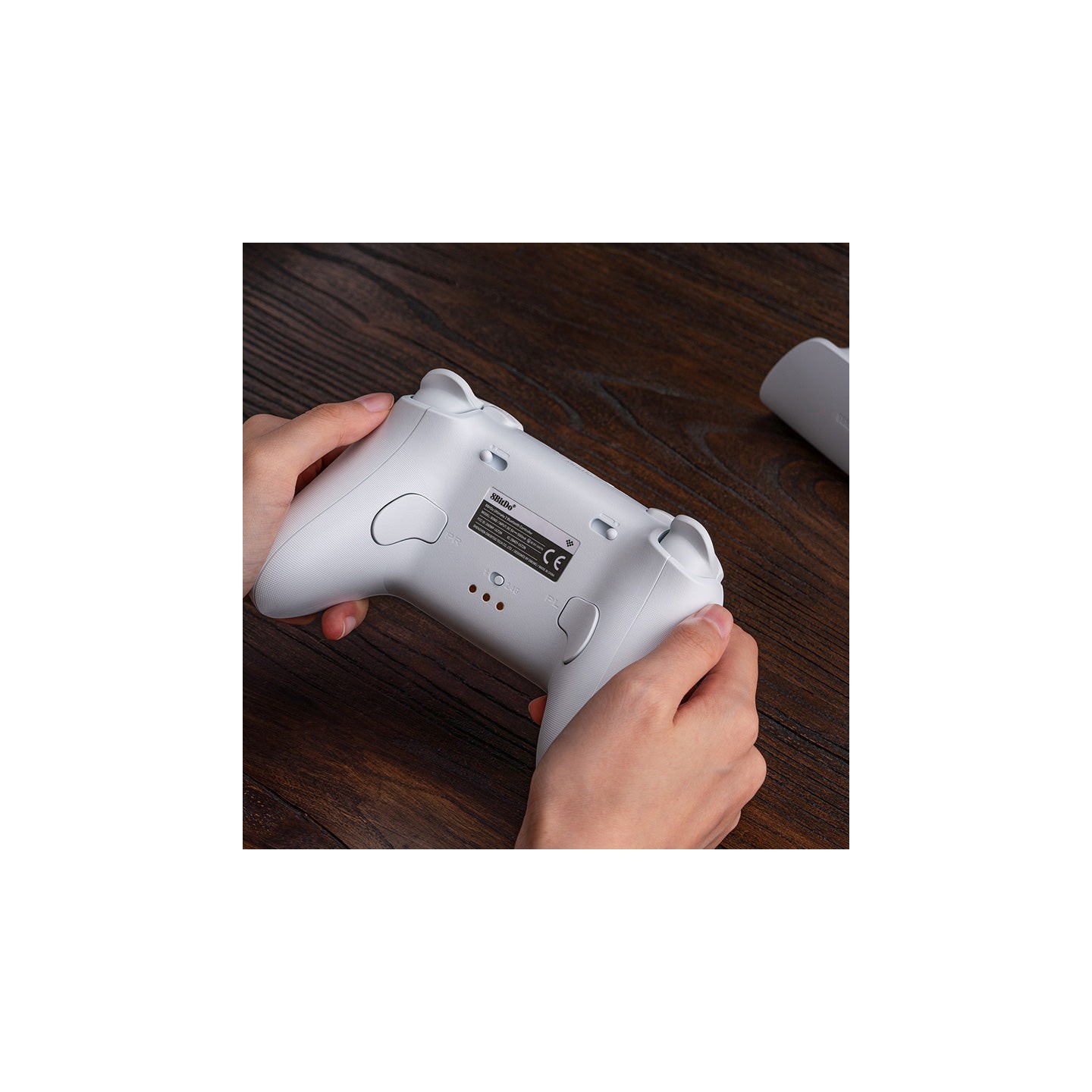 8BitDo Ultimate 2 Bluetooth – manette sans fil pour Switch et Windows, sticks TMR