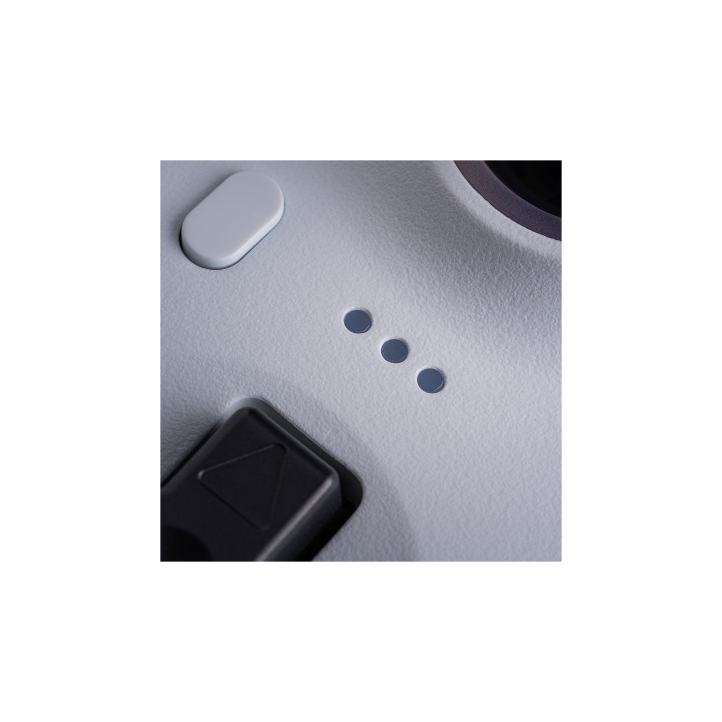 8BitDo Ultimate 2 – manette sans fil 2,4 GHz / Bluetooth, sticks TMR et dock de charge