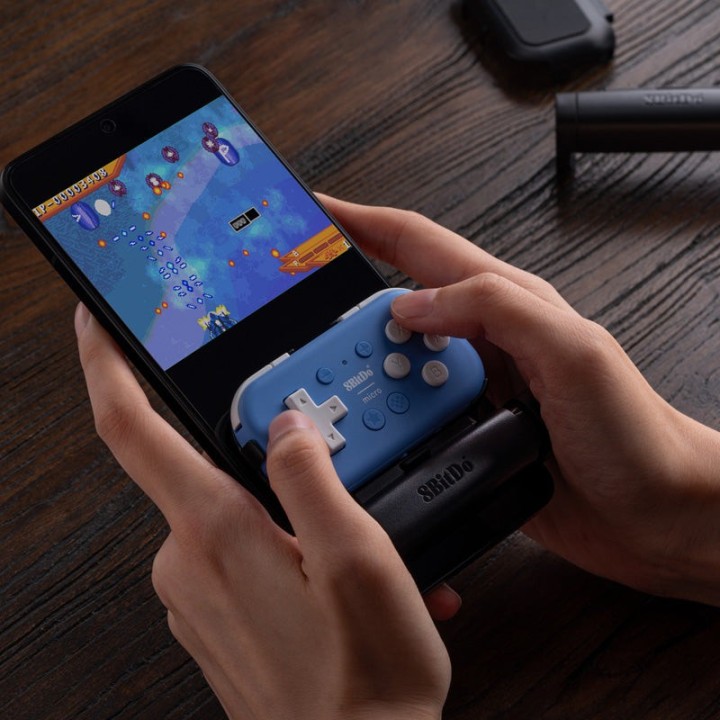 8BitDo Micro / Zero 2 Clip – support smartphone pour manettes Micro et Zero 2