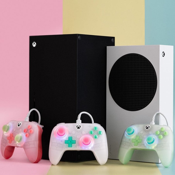 8BitDo Ultimate Mini – manette filaire compacte pour Xbox et Windows