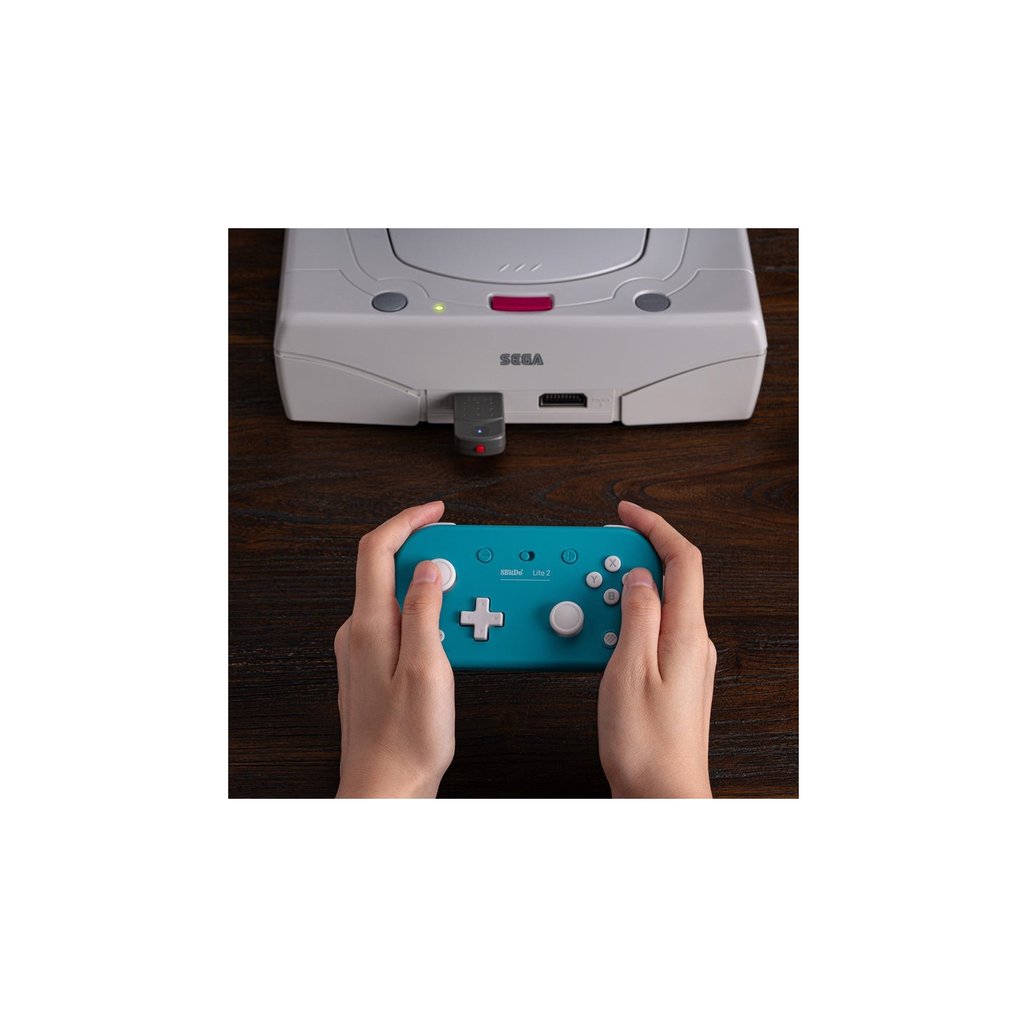 8BitDo Retro Receiver for Saturn – récepteur sans fil pour console Saturn