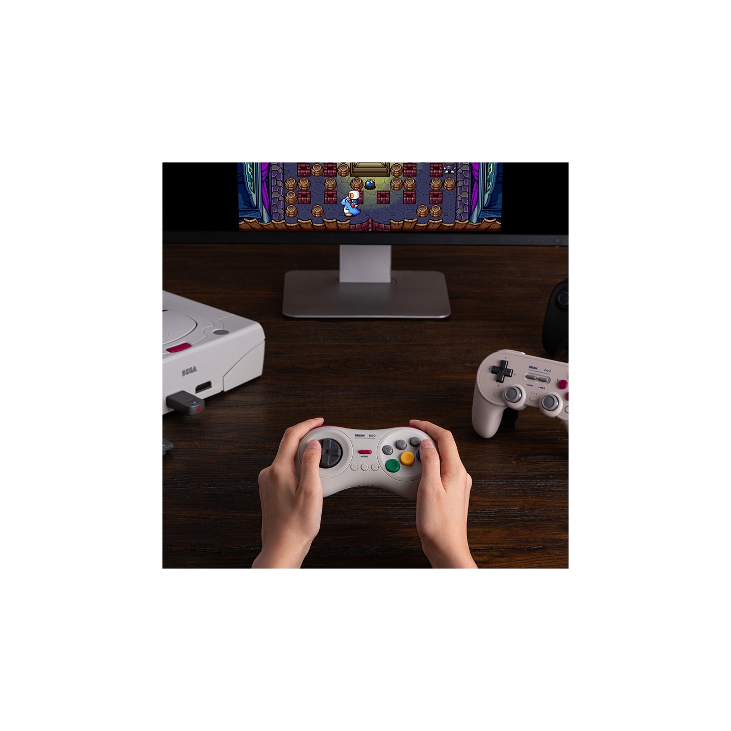 8BitDo Retro Receiver for Saturn – récepteur sans fil pour console Saturn
