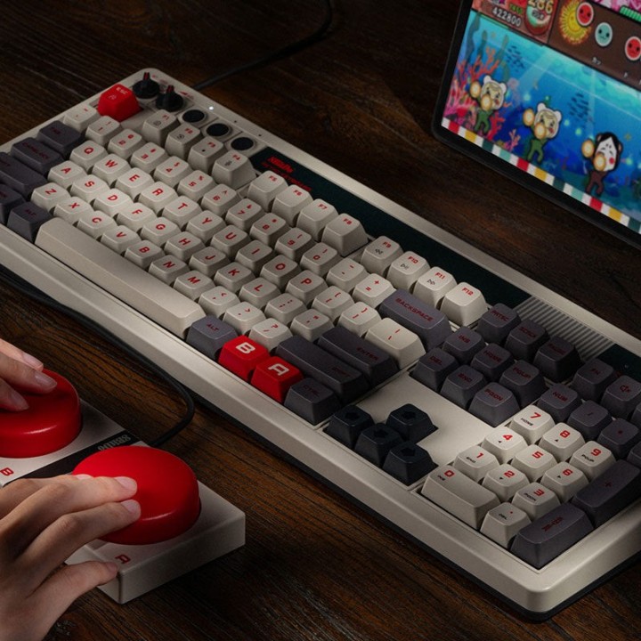 8BitDo Retro 108 – clavier mécanique pleine taille, éditions N et Fami