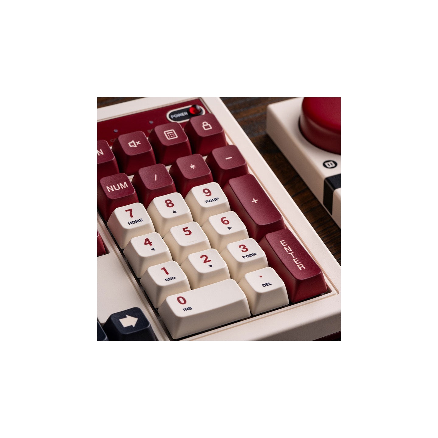 8BitDo Retro 108 – clavier mécanique pleine taille, éditions N et Fami