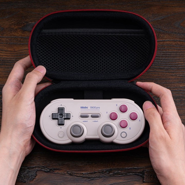 8BitDo Classic Controller Travel Case (Medium) – étui de transport rigide