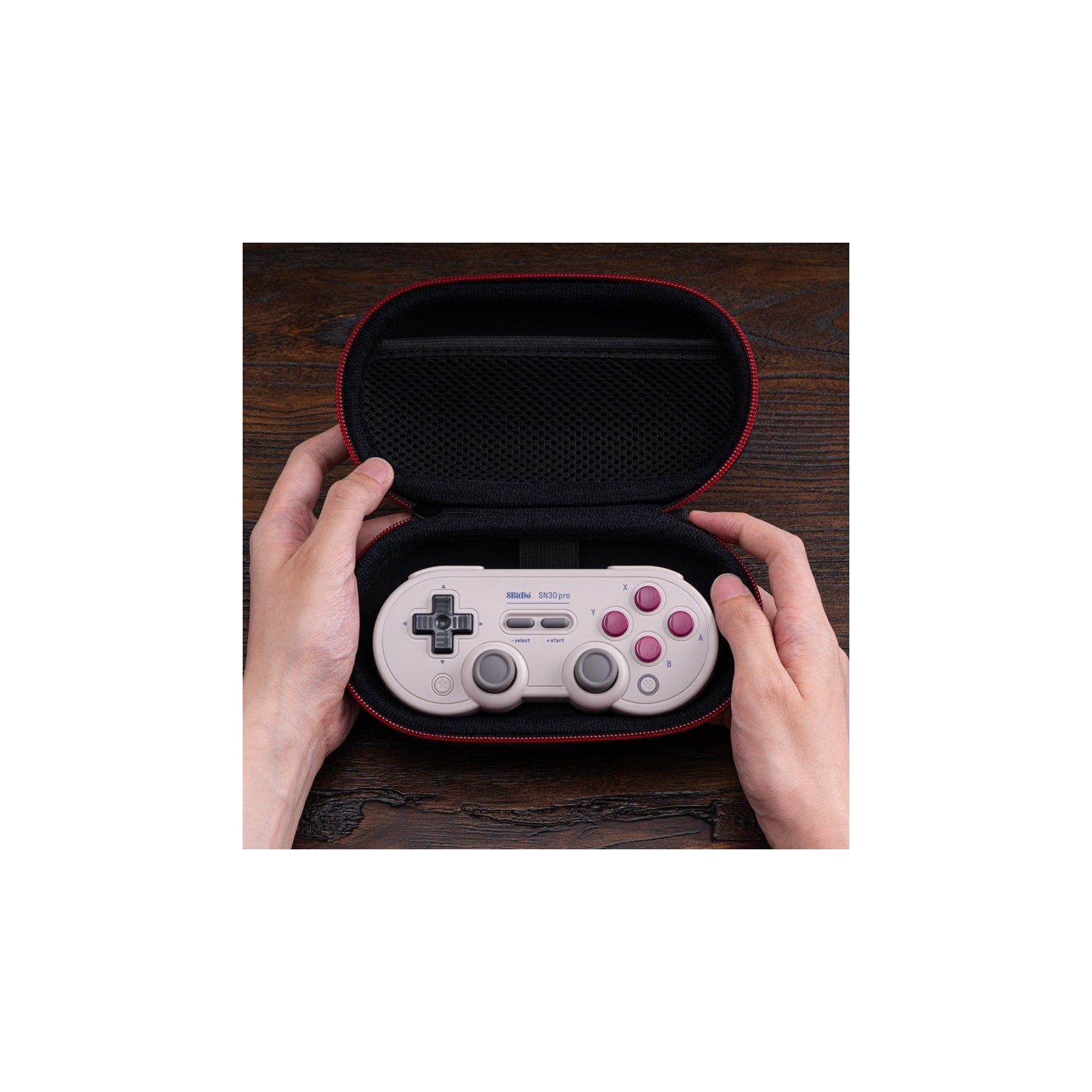 8BitDo Classic Controller Travel Case (Medium) – étui de transport rigide