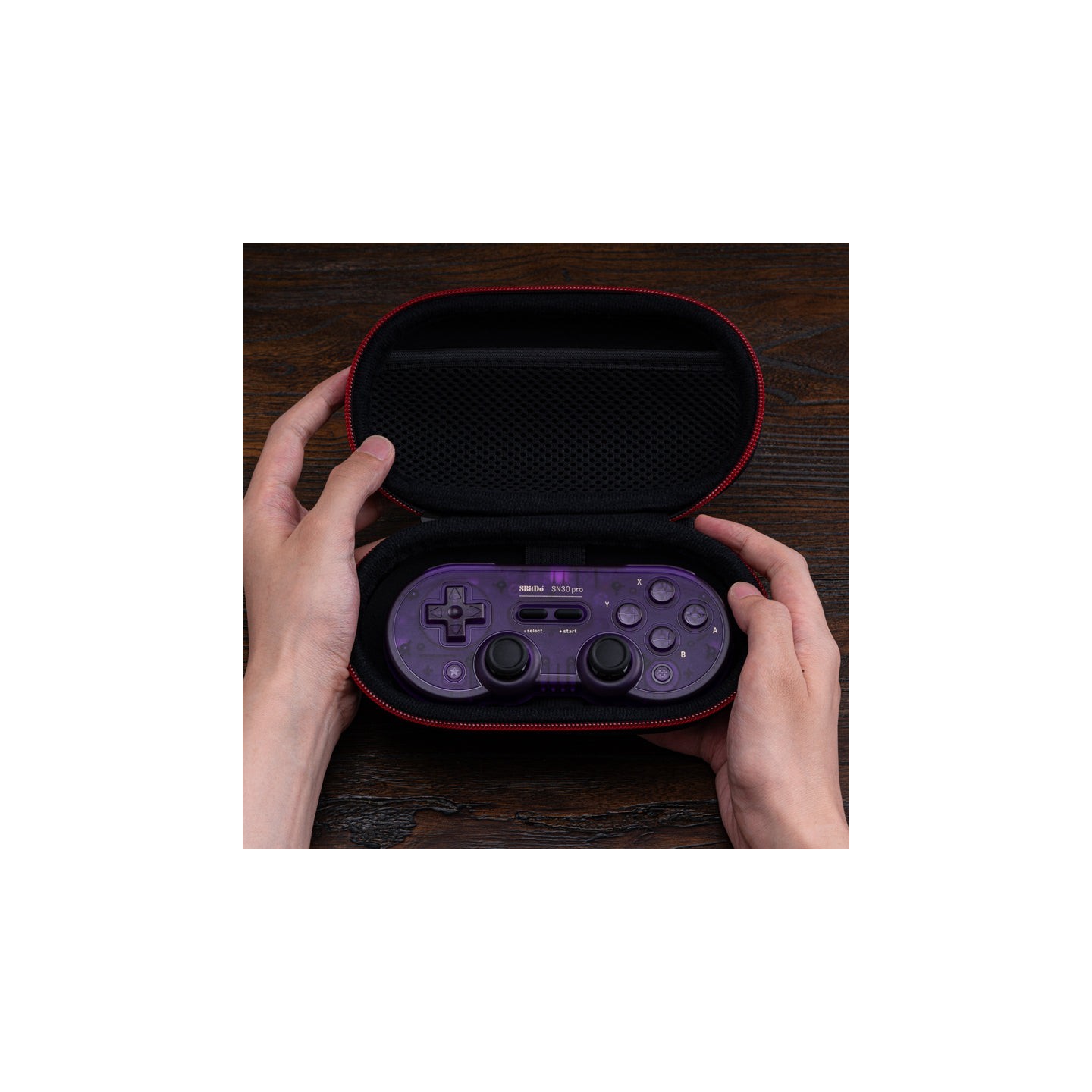 8BitDo Classic Controller Travel Case (Medium) – étui de transport rigide