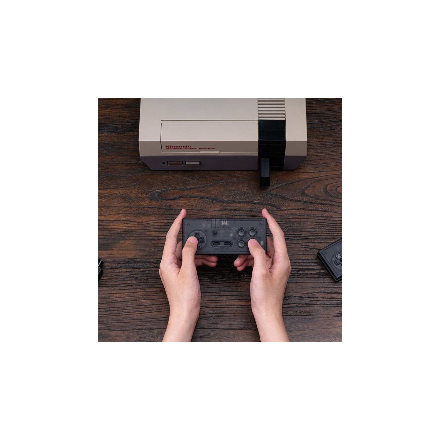 8BitDo N30 2,4 GHz – manette sans fil pour console NES d'origine