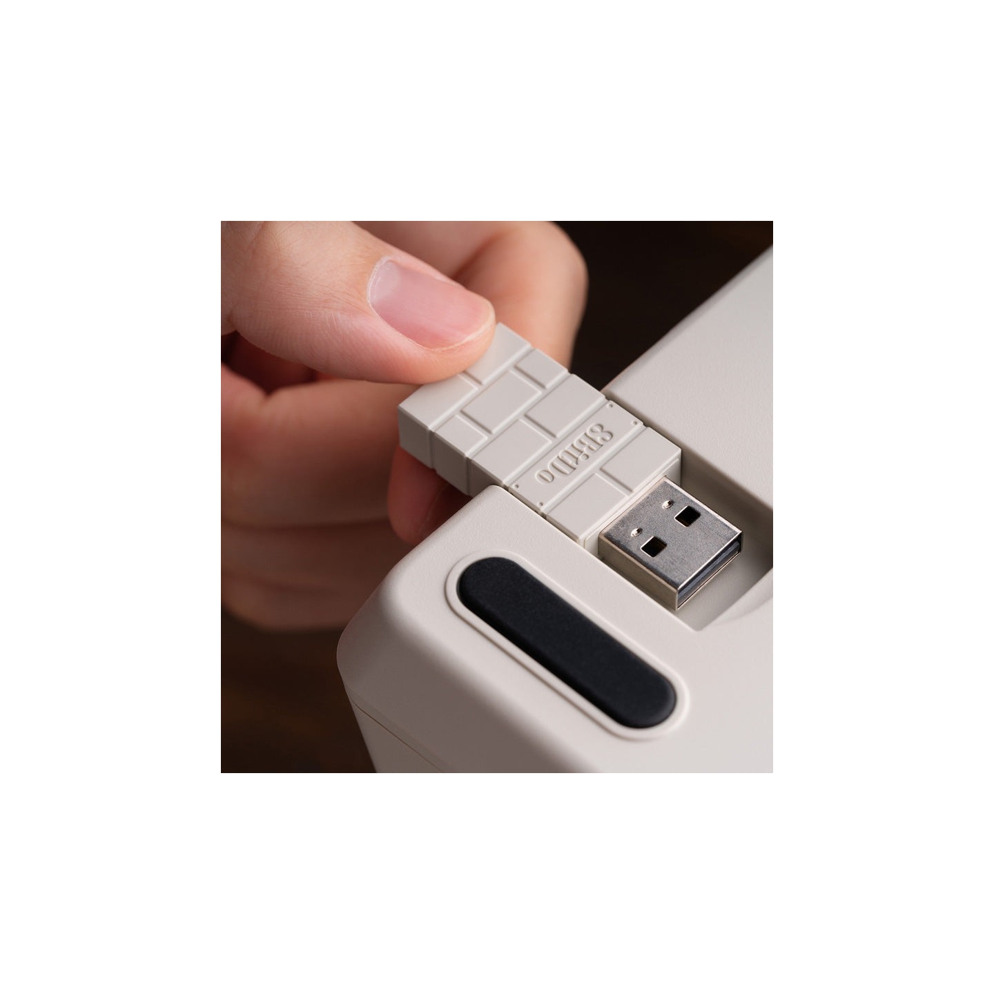 8BitDo Retro 18 – pavé numérique mécanique et calculatrice 2-en-1