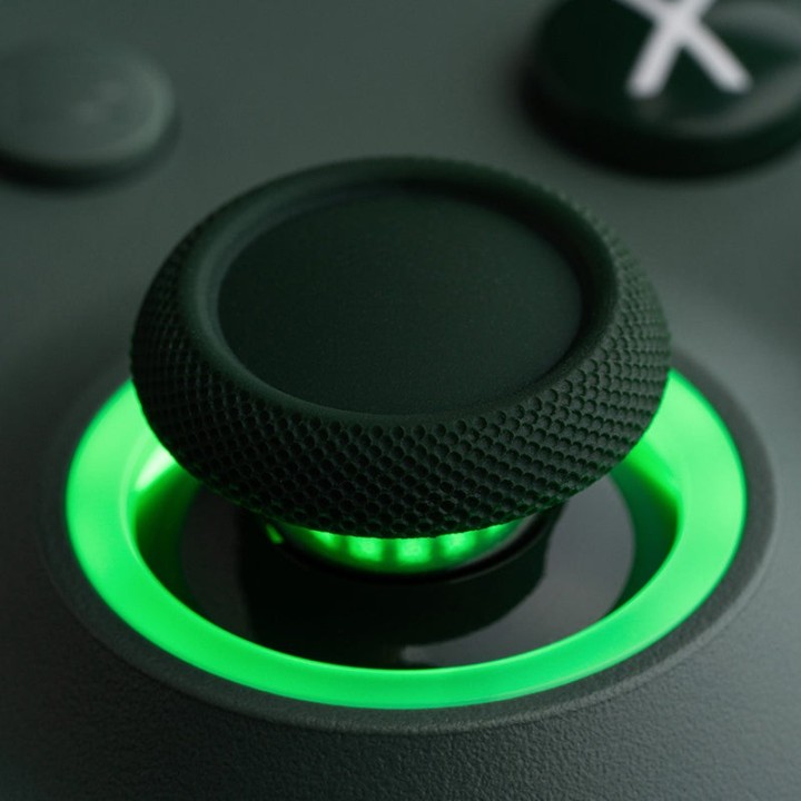 8BitDo Ultimate C Wired – manette filaire pour Xbox et Windows avec Fire Ring RGB