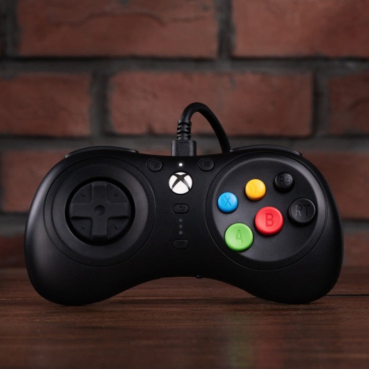 8BitDo M30 Wired – manette filaire 6 boutons pour Xbox et Windows