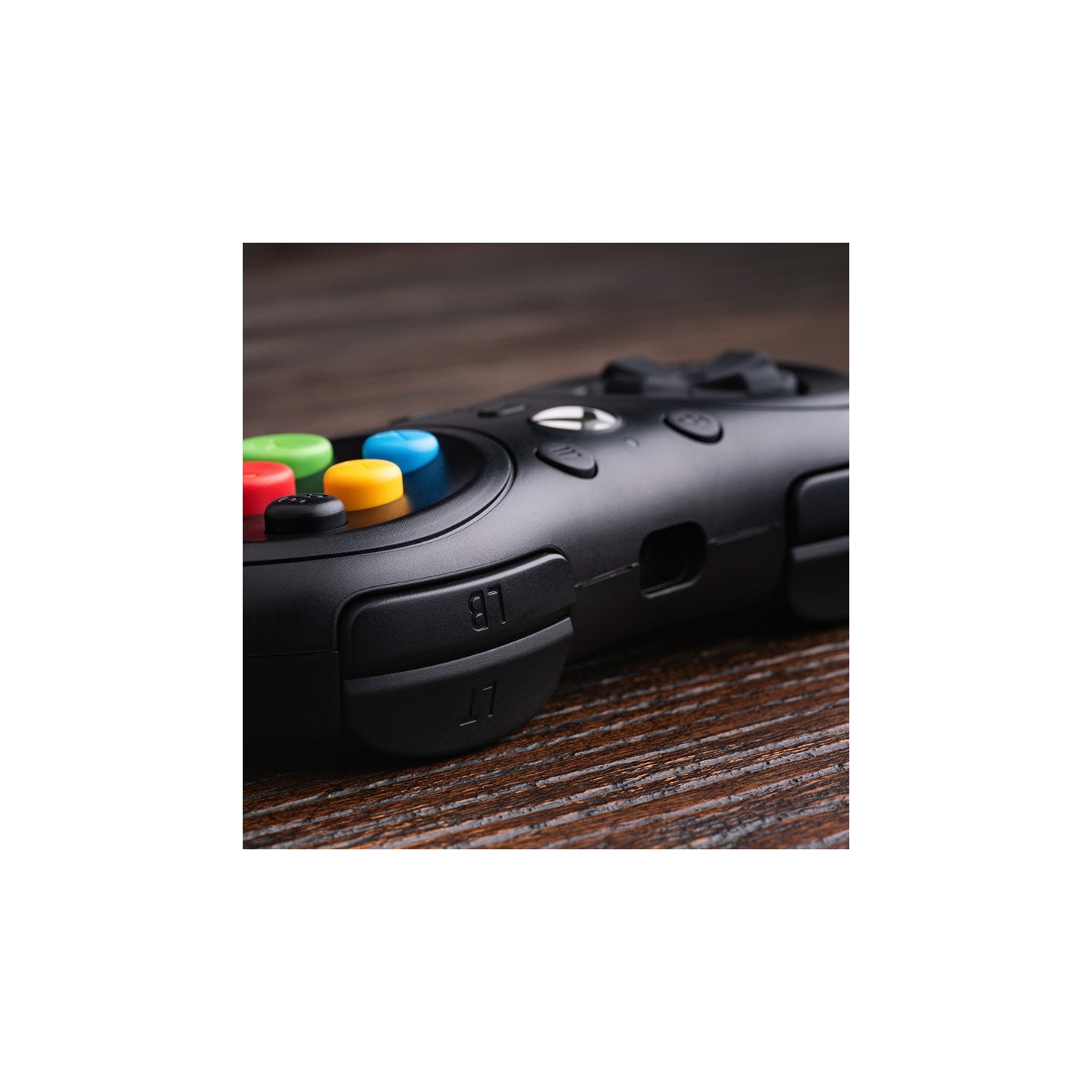8BitDo M30 Wired – manette filaire 6 boutons pour Xbox et Windows