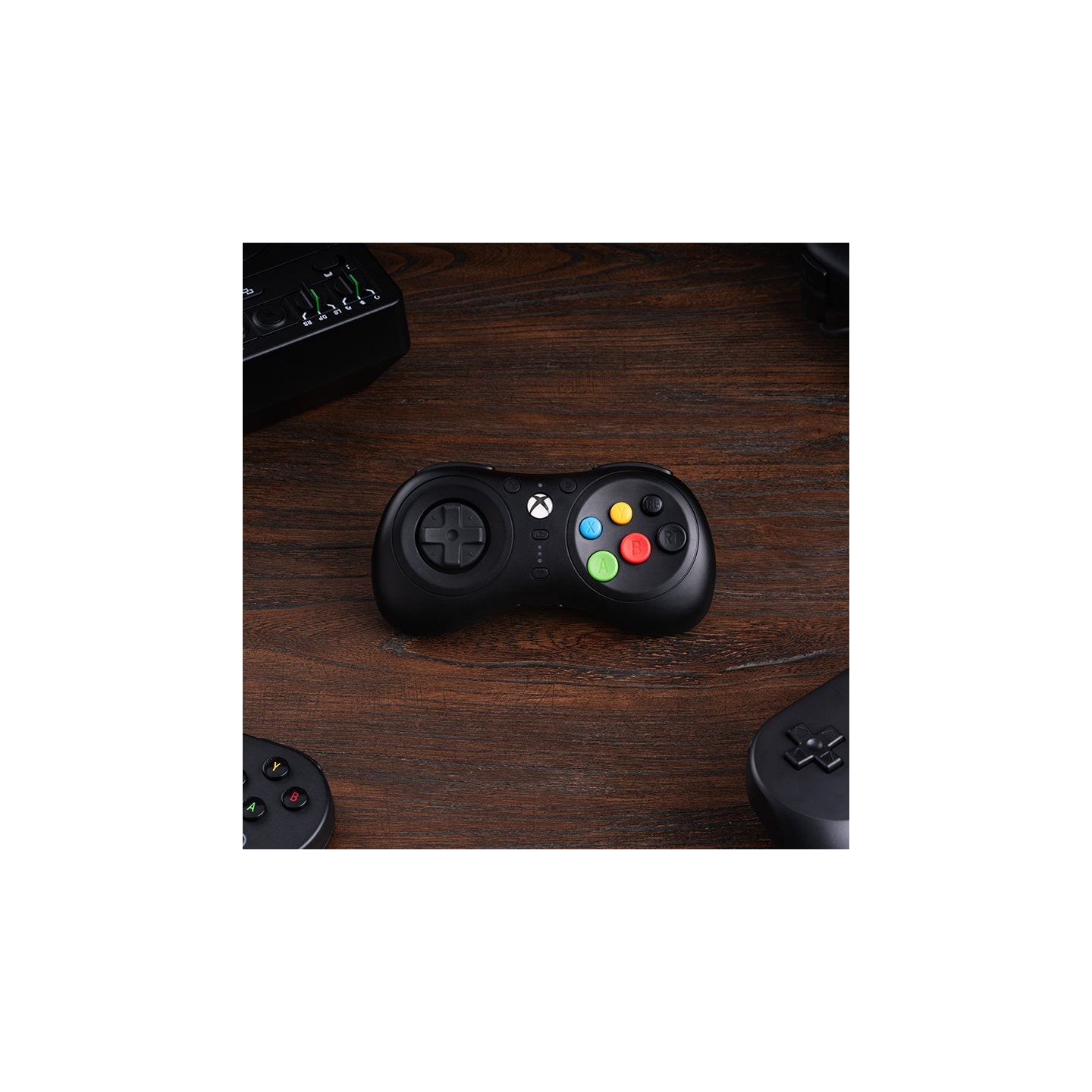 8BitDo M30 Wired – manette filaire 6 boutons pour Xbox et Windows