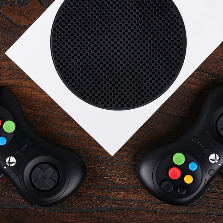 8BitDo M30 Wired – manette filaire 6 boutons pour Xbox et Windows