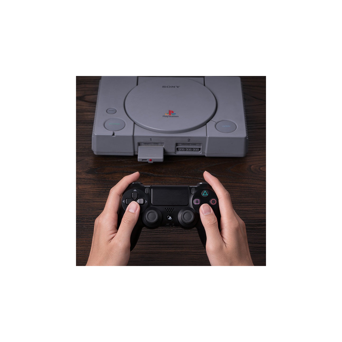 8BitDo Retro Receiver for PS – récepteur sans fil pour consoles PS1 et PS2