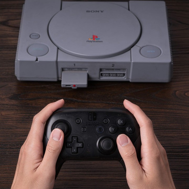 8BitDo Retro Receiver for PS – récepteur sans fil pour consoles PS1 et PS2