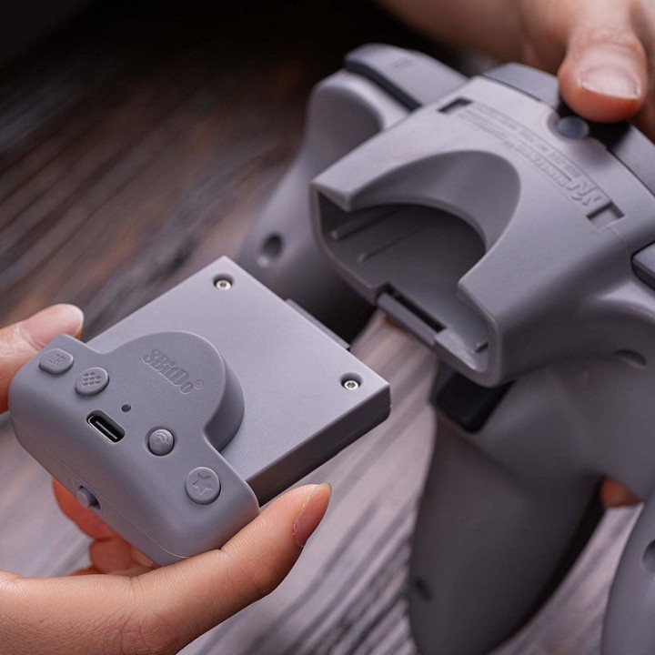 8BitDo Mod Kit for N64 – kit de modification Bluetooth pour manette N64 d'origine