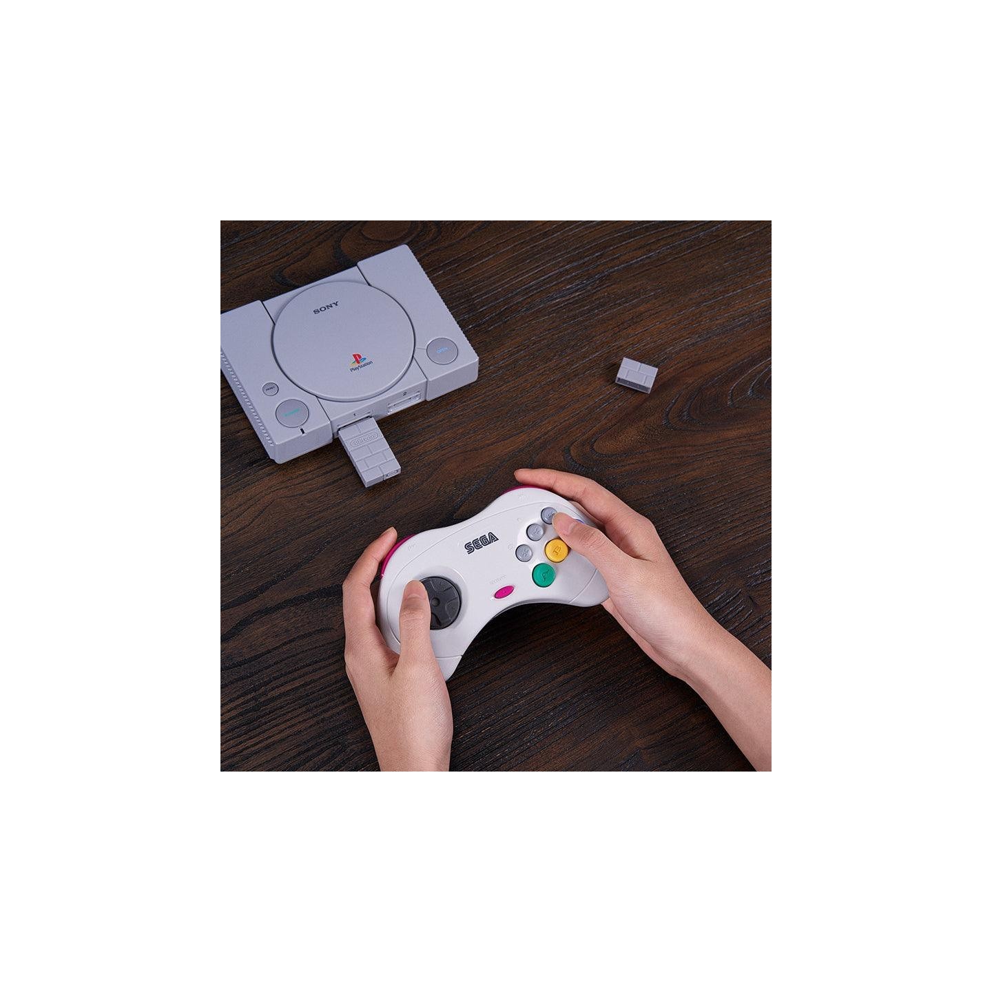 8BitDo Mod Kit for Sega Saturn – kit Bluetooth pour manette Saturn d'origine