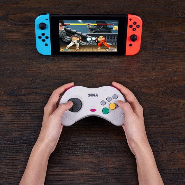 8BitDo Mod Kit for Sega Saturn – kit Bluetooth pour manette Saturn d'origine