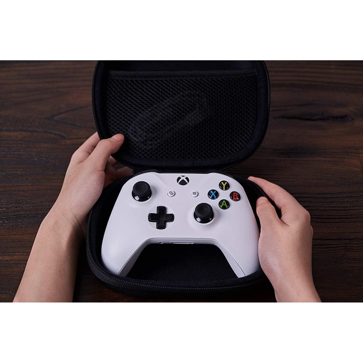 8BitDo Classic Controller Travel Case – étui rigide pour SN30 Pro+ et Pro 2