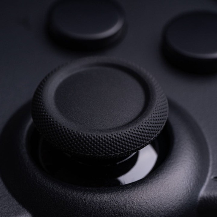 8BitDo SN30 Pro – manette Bluetooth rétro à sticks à effet Hall