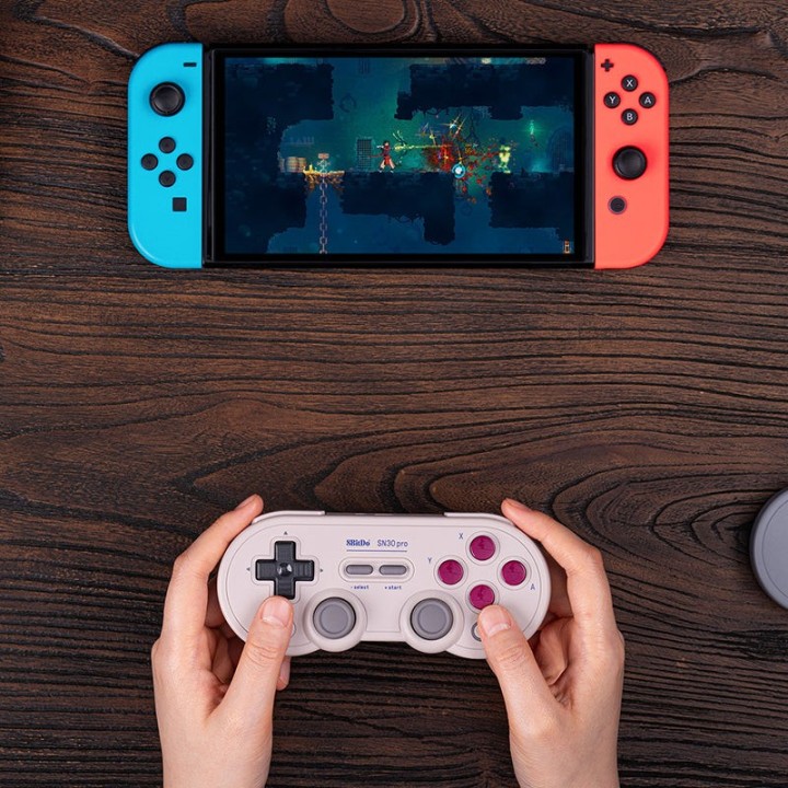 8BitDo SN30 Pro – manette Bluetooth rétro à sticks à effet Hall