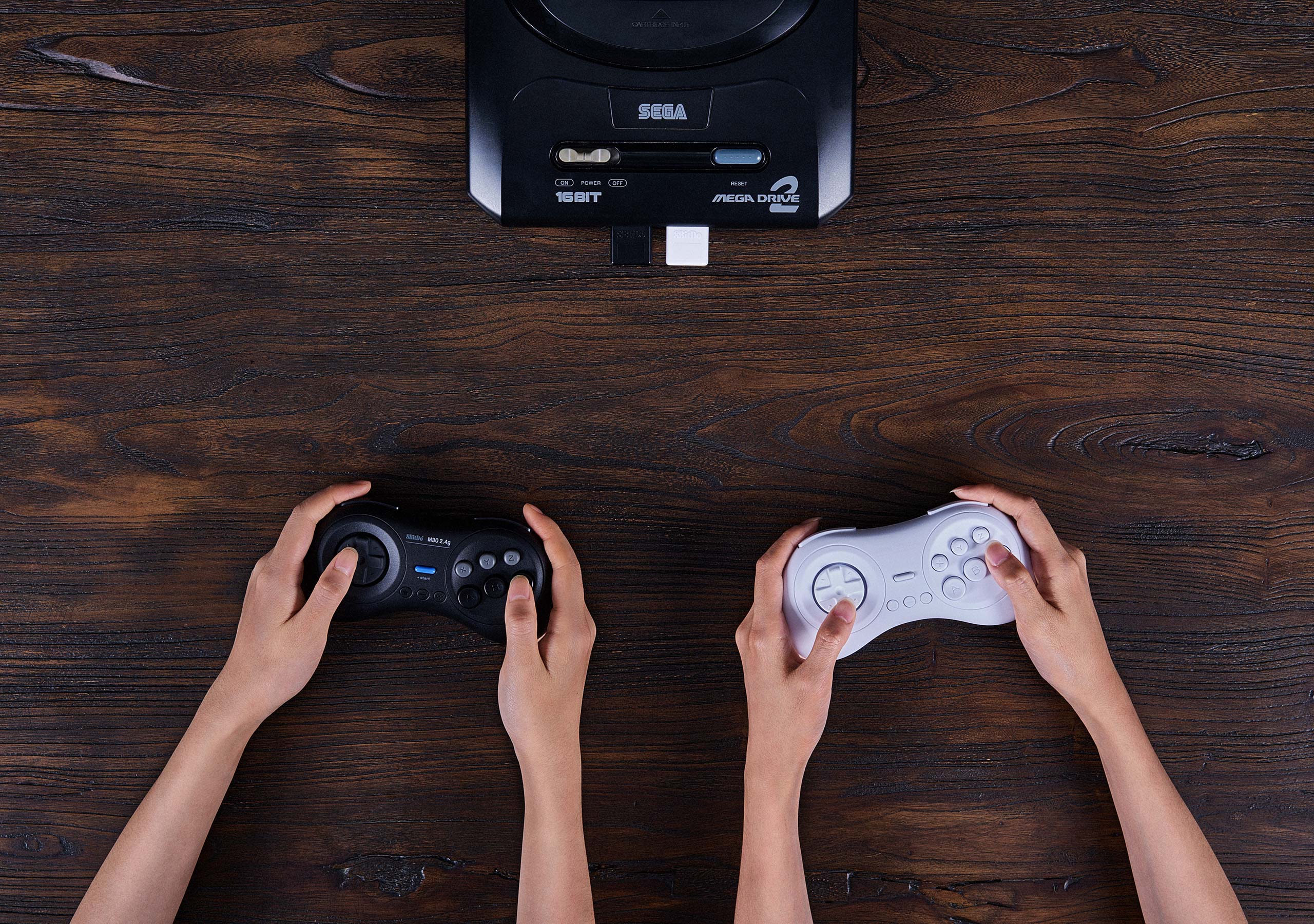 M30 2,4 GHz pour SEGA Genesis & Mega Drive
