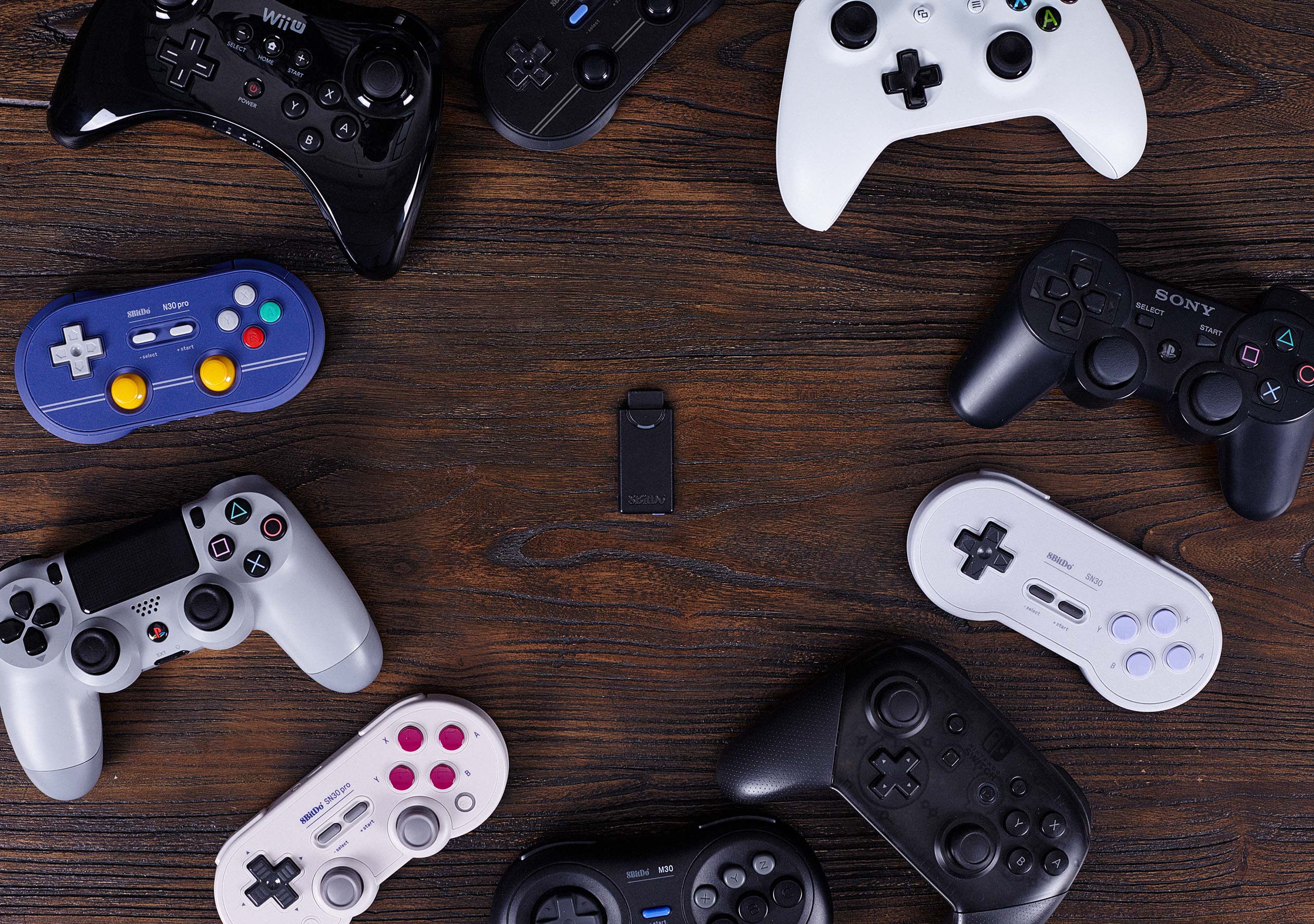 Compatible avec toutes les manettes Bluetooth classiques 8BitDo, y compris les plus récentes