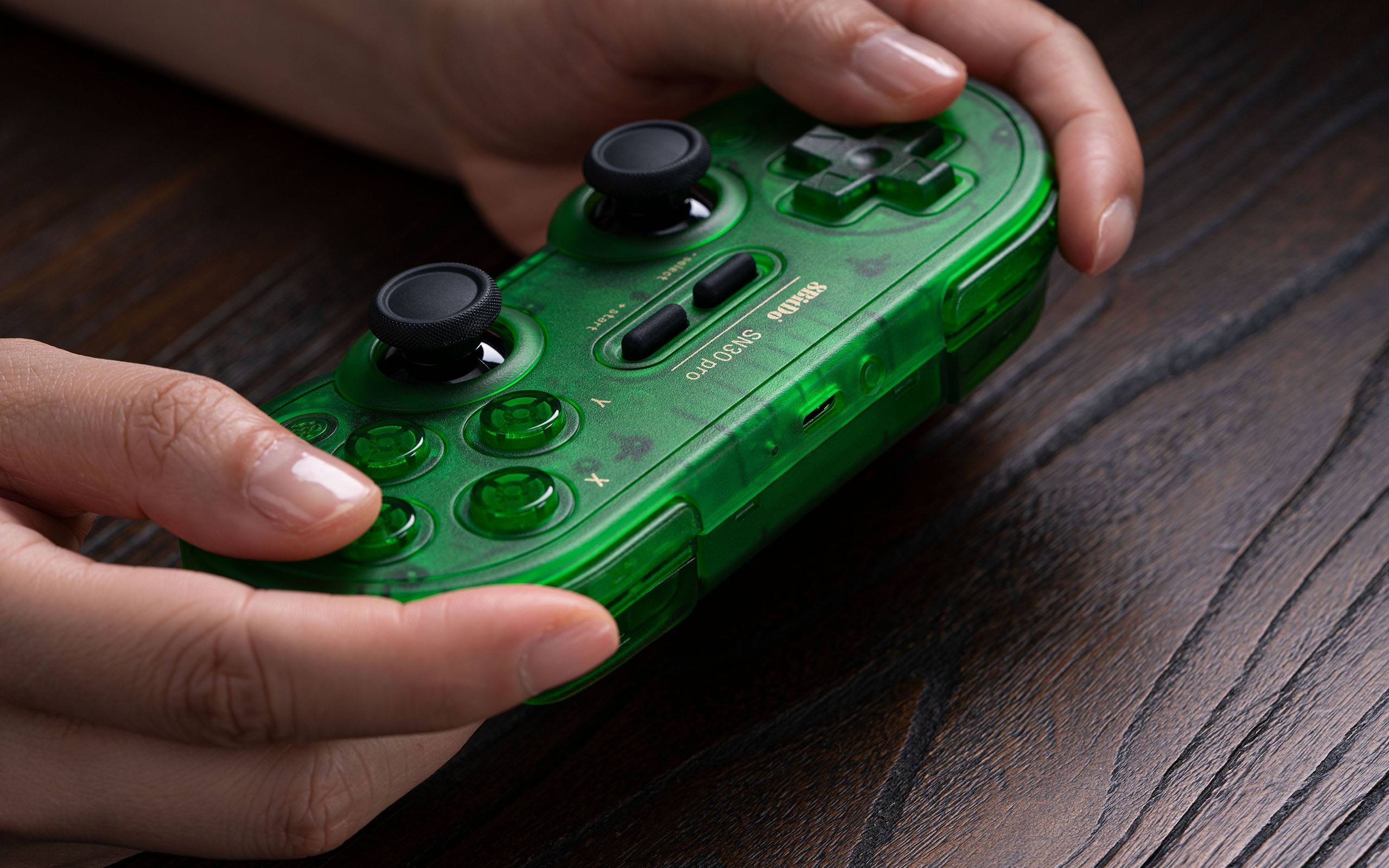 Éditions spéciales de la manette Bluetooth SN30 Pro
