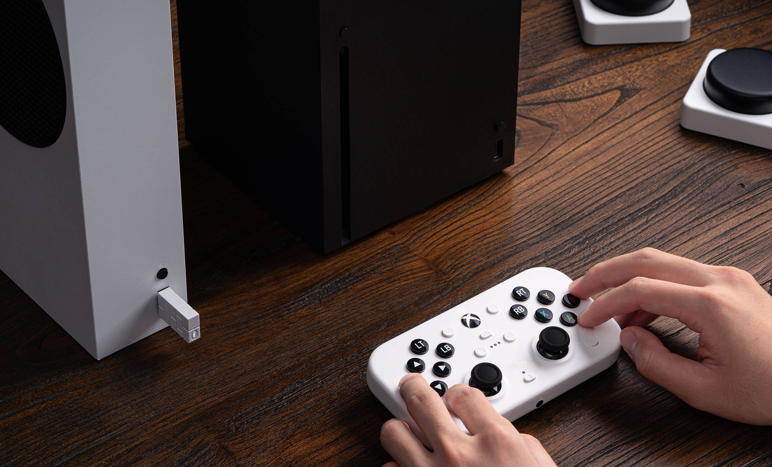 Manette sans fil 2,4 GHz 8BitDo Lite SE pour Xbox